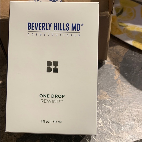 Beverly Hills MD One Drop Rewind Concealer - White